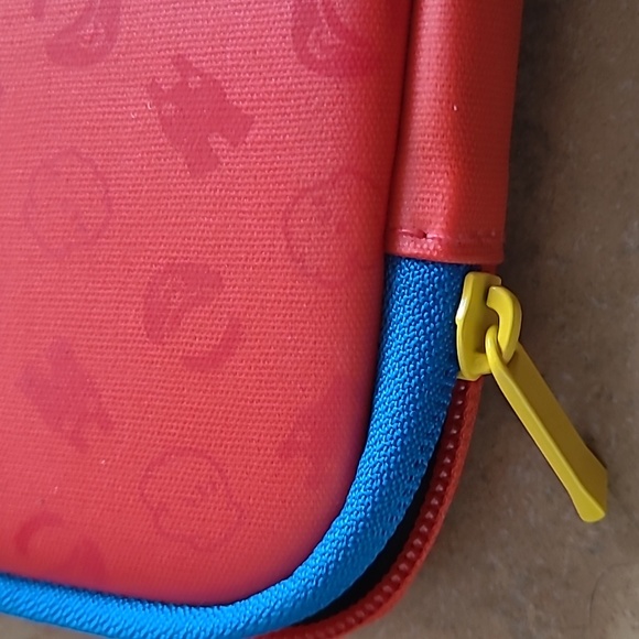 Nintendo Switch Mario Case! - Picture 8 of 10